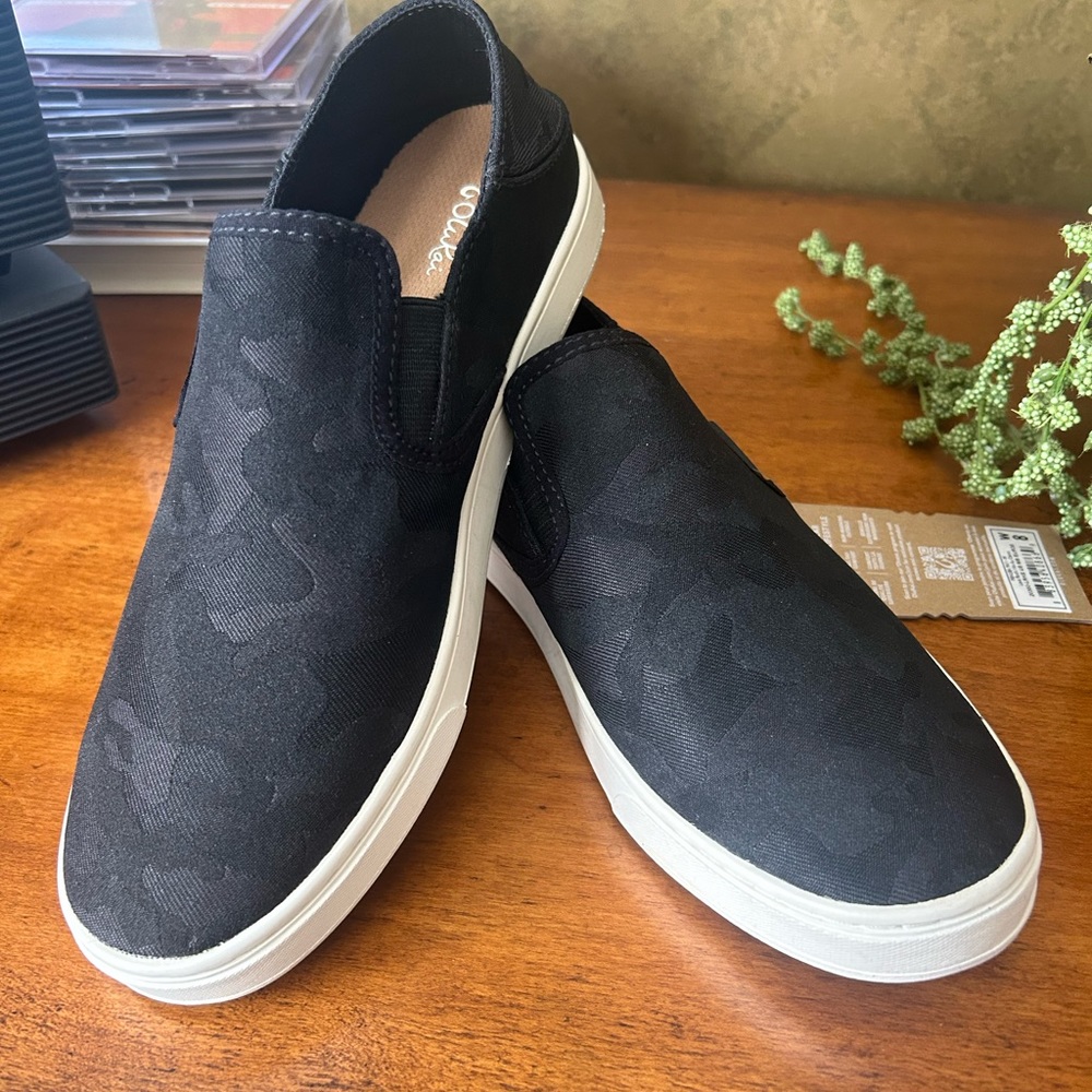 Olukai Pehuea Pa’i Lava Rock Camo Loafer Slip On NWT